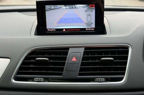 Audi Q3 TDI QUATTRO S LINE PLUS -AUTOMATIC -PAN ROOF -REAR CAMERA -HIGH BEAM ASSIST 4