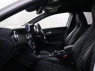 Mercedes-Benz A Class A 200 D AMG LINE PREMIUM 42