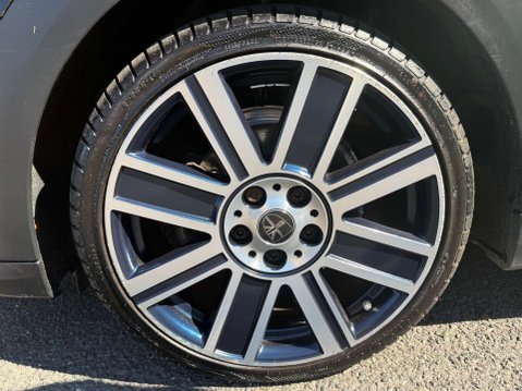 Mini Hatch 1.5 Cooper Exclusive 3dr 52