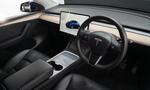 Tesla Model Y LONG RANGE AWD One Owner Deep Metallic Blue Adaptive LEDs Pano Roof VAT Q 2