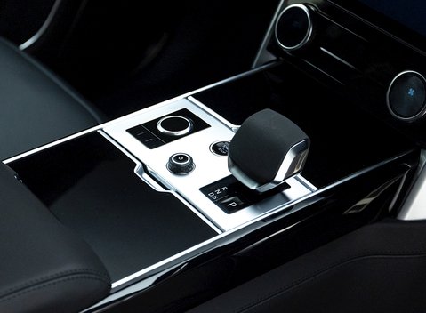 Land Rover Range Rover D350 Autobiography LWB 7 Seater 21