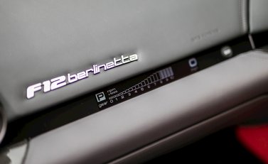 Ferrari F12 Berlinetta 27