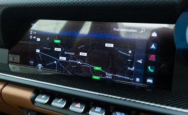 Porsche 911 GT3 Touring (992) 29