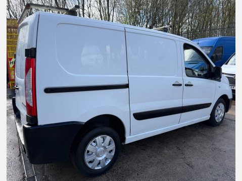 Peugeot Expert 2.0 HDi Panel Van 4dr Diesel Manual L1 H1 (168 g/km, 128 bhp) 11