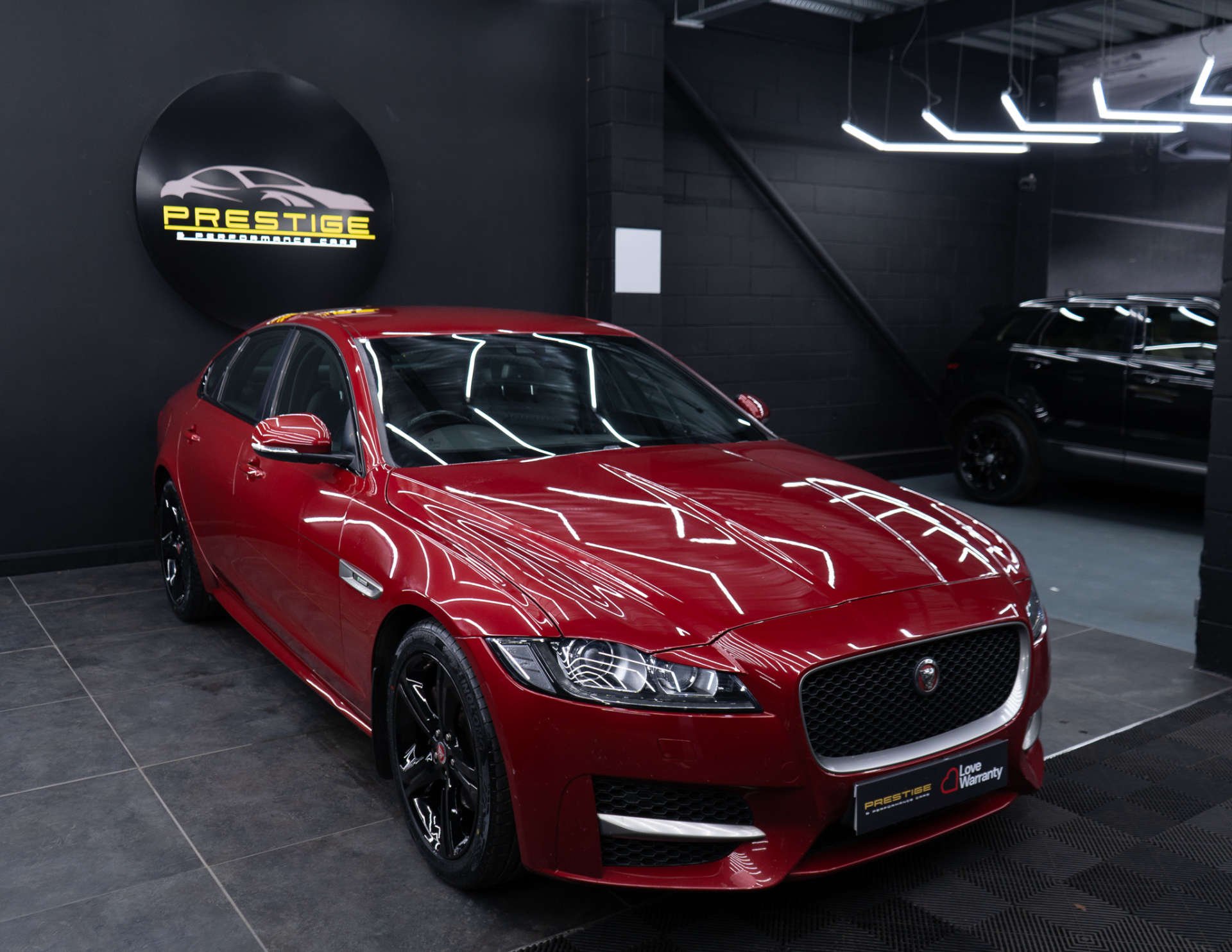 2019 Jaguar XF