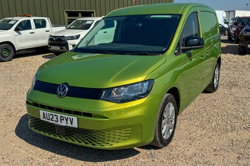Volkswagen Caddy SWB L1H1 Low Roof Commerce Pro Alloys Sensors EURO 6