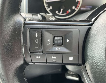 Nissan Qashqai 1.3 Qashqai Acenta Premium DiG-T MHEV 5dr 52