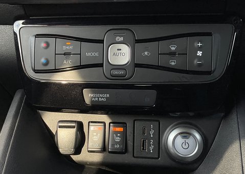 Nissan LEAF N-CONNECTA 19