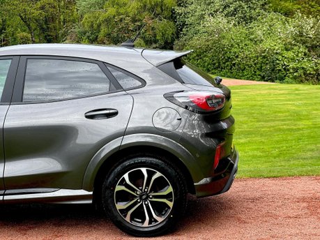 Ford Puma ST-LINE MHEV 18