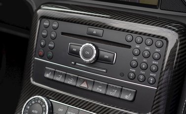 Mercedes-Benz SLS AMG Roadster 19