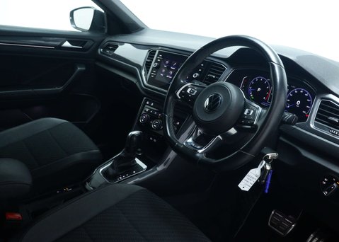 Volkswagen T-Roc 1.5 T-Roc R-Line TSi Evo Semi-Auto 5dr 42