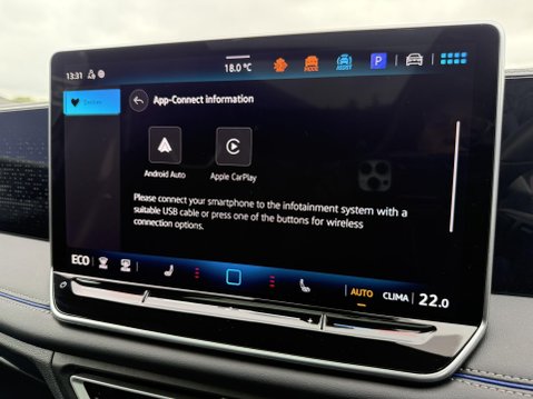 Volkswagen Tiguan 1.5 TSI eHybrid 19.7kWh R-Line SUV 5dr Petrol Plug-in Hybrid DSG Euro 6 (s/ 46