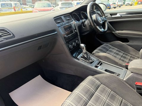 Volkswagen Golf 2.0 Golf GTD Semi-Automatic 5dr *NATIONAL DELIVERY* 48
