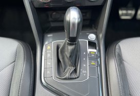 Volkswagen Tiguan SEL 1.5 TSI EVO DSG AUTOMATIC 46