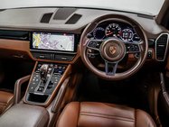 Porsche Cayenne 3.0T V6 SUV 5dr Petrol TiptronicS 4WD Euro 6 (s/s) (340 ps) 9