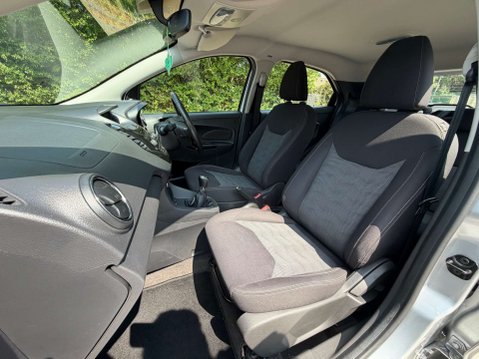 Ford Ka+ 1.2 Ka+ Zetec 5dr 23