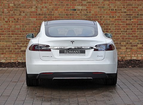 Tesla Model S P85D 9