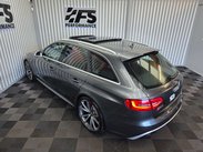 Audi RS4 4.2 FSI V8 Estate 5dr Petrol S Tronic quattro Euro 5 (450 ps) 19