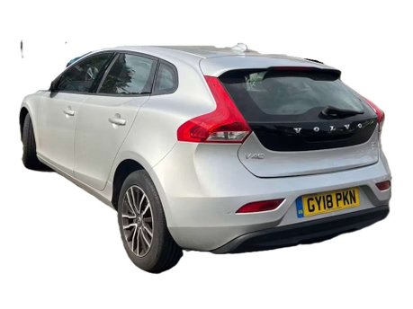 Volvo V40 1.5 V40 Momentum Nav+ T2 Auto 5dr 4