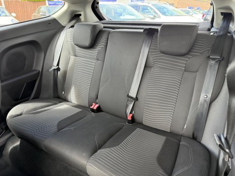 Ford Fiesta 1.25 Zetec Euro 5 3dr 28