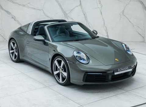 Porsche 911 Targa 4S (992) 8