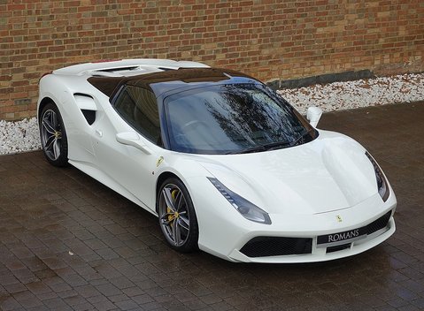 Ferrari 488 Spider 10