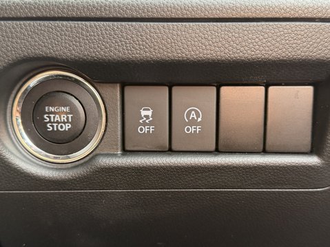 Suzuki Ignis 1.2 Dualjet 12V Hybrid SZ5 5dr 34
