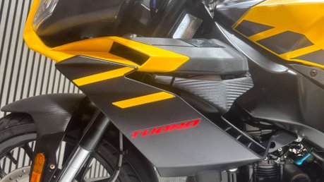 Aprilia Tuono 2025 25 PLATE 15BHP E5 SPORTS BIKE LEARNER ONLY 3K 47