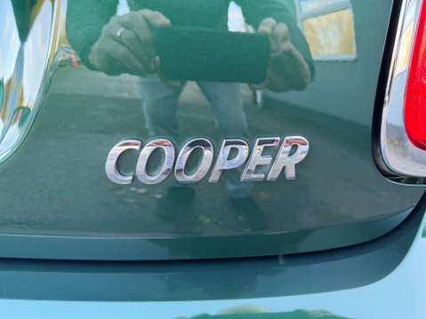 Mini Cooper 1.5 Cooper Steptronic Euro 6 (s/s) 3dr 14