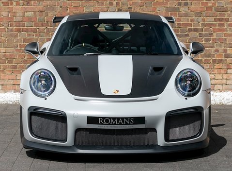Porsche 911 (991) GT2 RS 4