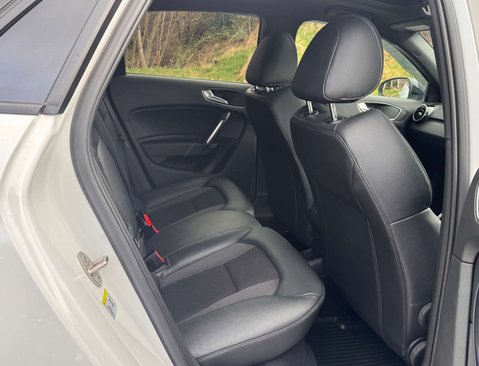 Audi A1 1.4 A1 Sportback TFSI S Line Nav Semi-Auto 5dr 12