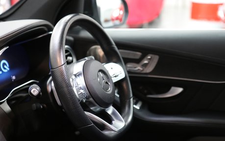 Mercedes-Benz GLC 300 DE 4Matic AMG Line Premium Plus - Full Mercedes Benz Service History 6