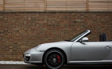Porsche 911 (997) Carrera GTS Cabriolet 11