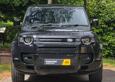 Land Rover Defender 2.0 Defender X-Dynamic HSE Auto 4WD 5dr 59