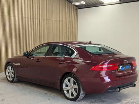 Jaguar XE 2.0 XE Portfolio i Auto 4dr 22