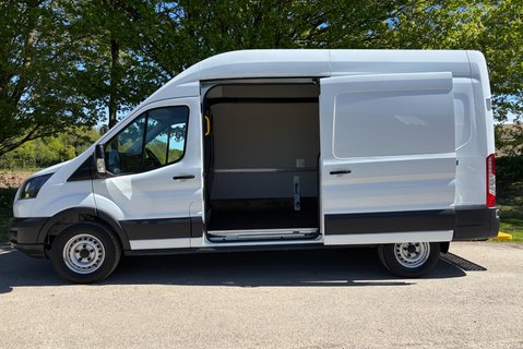 Ford Transit 350 Fwd L3 H3 130ps Panel Van - Air Con / Rear Camera 8
