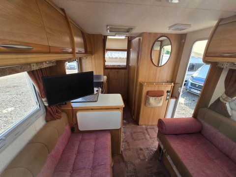 Autocruise Starblazer Motor Home 3