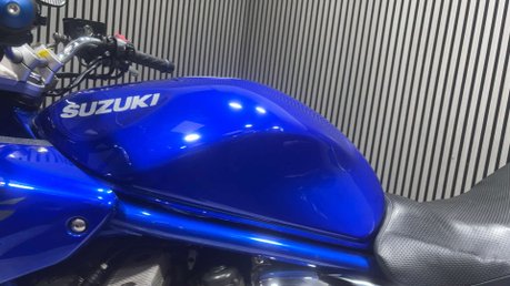 Suzuki Bandit 600 GSF S 2002 32K LONG MOT SERVICED 600CC A2 RESTRICTABLE FAIRED 21