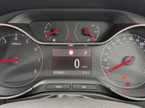 Vauxhall Crossland 1.2 Turbo [130] GS 5dr Auto 21