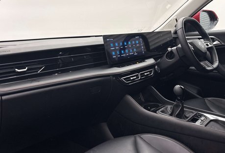 MG HS 1.5 T-GDI TROPHY