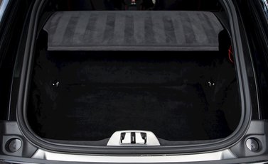 Ferrari 812 Superfast 26