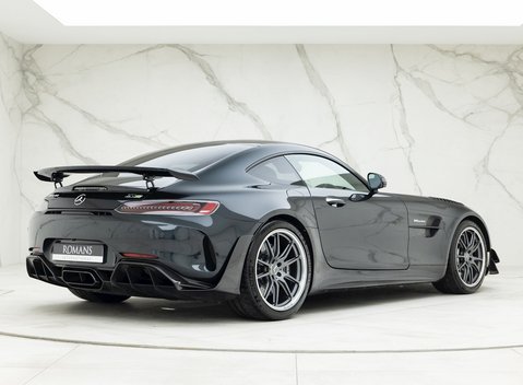 Mercedes-Benz AMG GT R GT R Pro 7