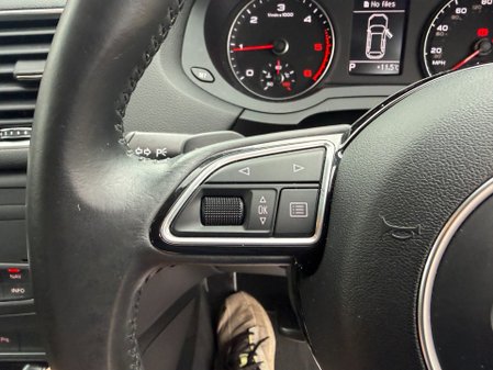 Audi Q3 TDI QUATTRO SE 32