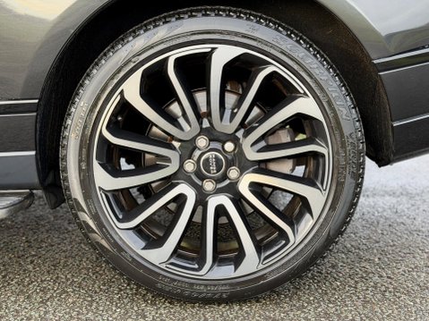 Land Rover Range Rover 4.4 SD V8 Autobiography Auto 4WD Euro 5 5dr 34