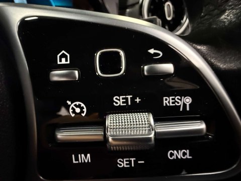 Mercedes-Benz A Class 1.3 A 200 Sport Auto 4dr 16