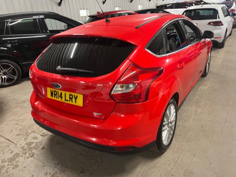 Ford Focus 1.0T EcoBoost Zetec Euro 5 (s/s) 5dr 4