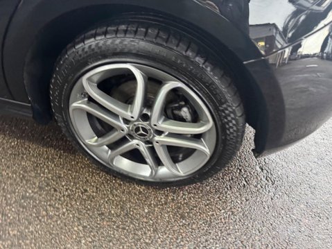 Mercedes-Benz A Class 1.5 A180d Sport Edition 7G-DCT Euro 6 (s/s) 5dr 16