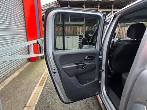 Volkswagen Amarok DC TDI HIGHLINE 4MOTION Auto 22