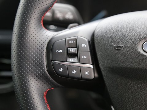 Ford Focus 1.5 EcoBlue ST-Line Auto Euro 6 (s/s) 5dr 11