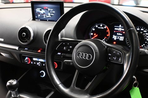 Audi A3 1.5 A3 Sportback 35 TFSI Sport 5dr 10